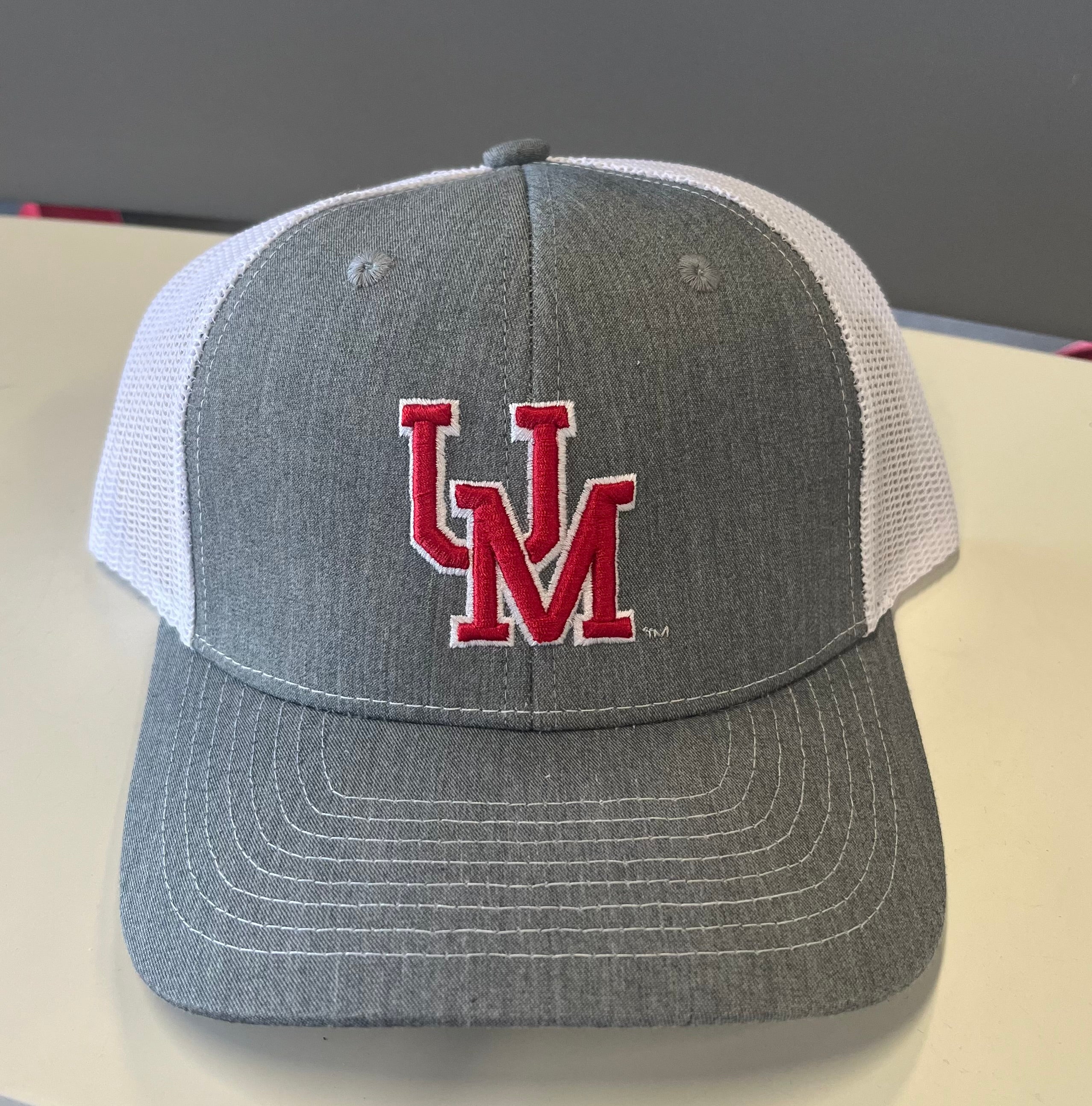Speckle Bellies Ole Miss Puff UM baseball logo